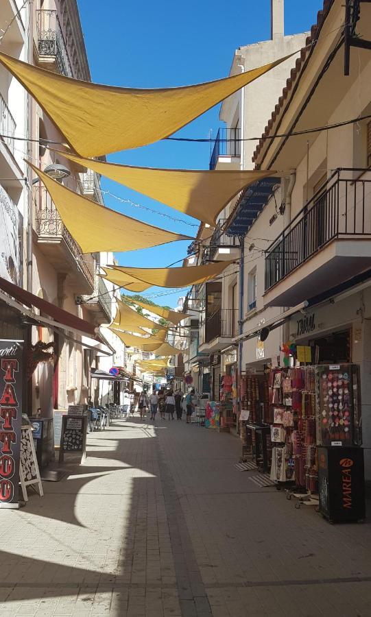 Casa Comoda Y Equipada Para 6 En Centro Pueblo Torroella de Montgrí Exterior foto
